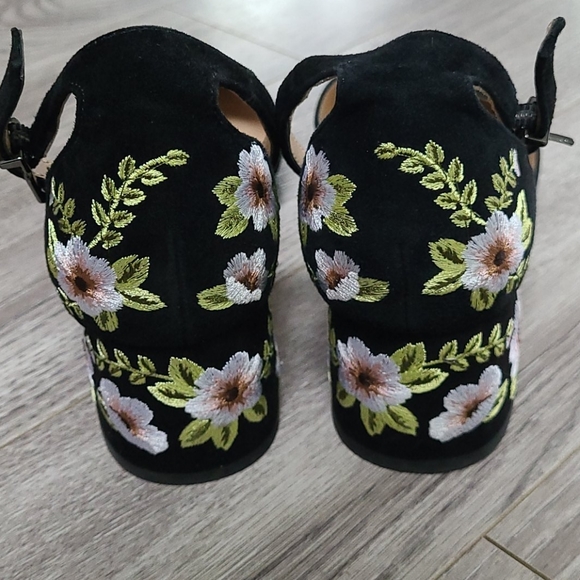 Franco Sarto shoes - Picture 4 of 4